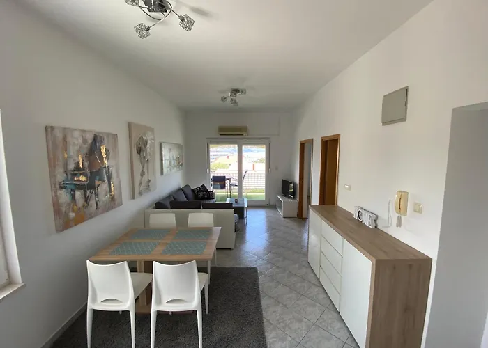 Sunset 비오그라드나모루