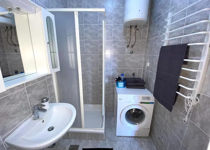 아파트 Sunset 비오그라드나모루